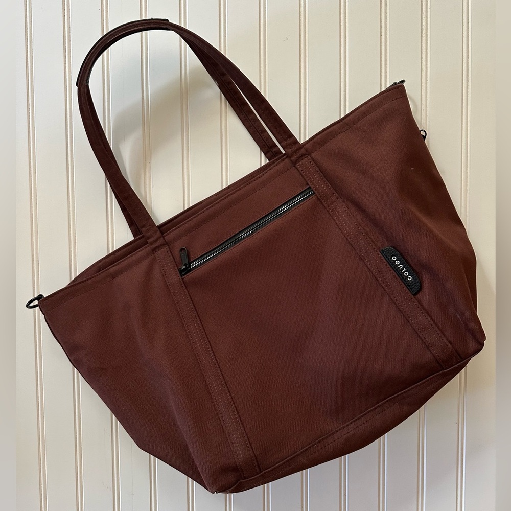 Colugo The Tote